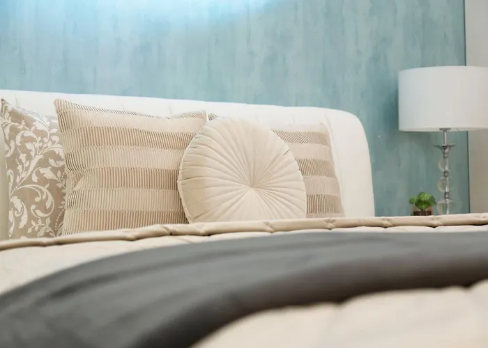 Luxurious Next To The Danube River Budapest