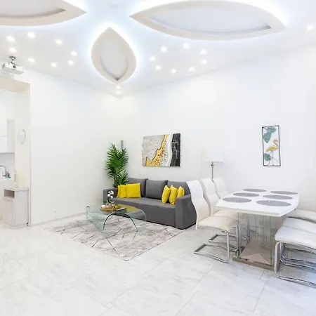 Luxurious Next To The Danube River Apartamento